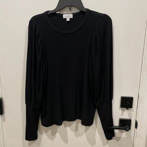 Evereve black ribbed puff sleeve lightweight Sweater - Size Medium